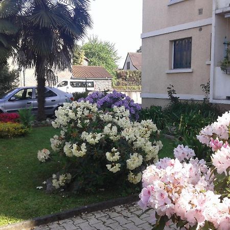 Les Floralies Bis Apartment Pau Bagian luar foto